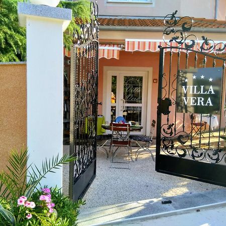 Hotel Villa Vera 2 Fazana Luaran gambar