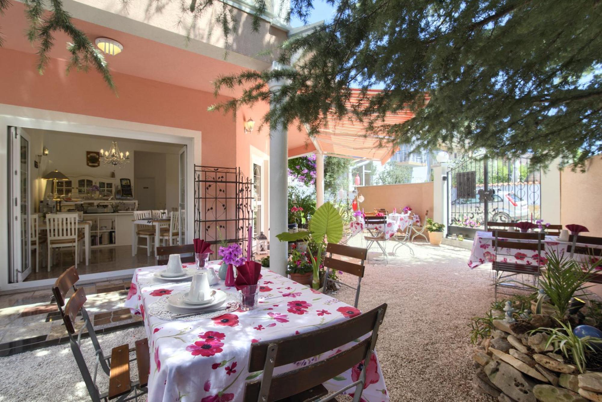 Hotel Villa Vera 2 Fazana Luaran gambar